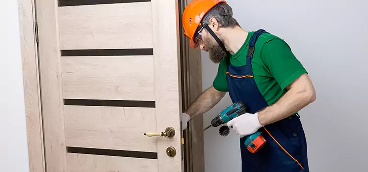 Replace Internal Door Handle with Lock Regina
